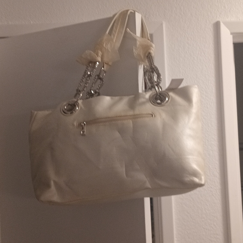 NWT WOMEN'S PURSE/Tote LIMELIGHT HANDBAG